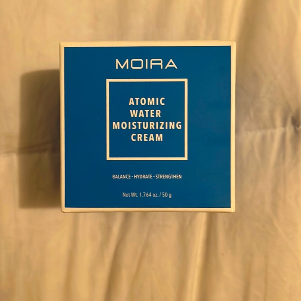 Moira Atomic Water Moisturizering Cream